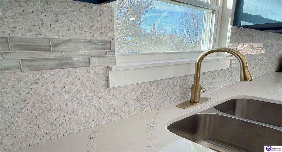 Autumn Way, Elizabethtown, Kentucky 42701, ,3 BathroomsBathrooms,For Sale,Autumn Way,HK24004522 Autumn Way, Elizabethtown, Kentucky 42701, ,3 BathroomsBathrooms,For Sale,Autumn Way,HK24004522