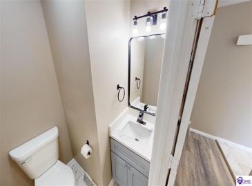 Autumn Way, Elizabethtown, Kentucky 42701, ,3 BathroomsBathrooms,For Sale,Autumn Way,HK24004522