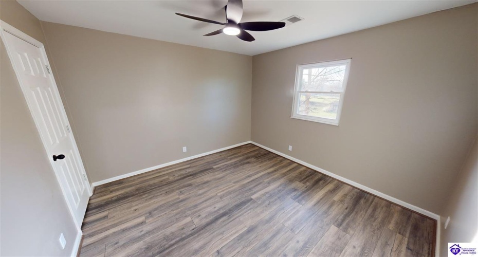 Autumn Way, Elizabethtown, Kentucky 42701, ,3 BathroomsBathrooms,For Sale,Autumn Way,HK24004522 Autumn Way, Elizabethtown, Kentucky 42701, ,3 BathroomsBathrooms,For Sale,Autumn Way,HK24004522