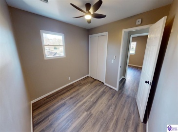 Autumn Way, Elizabethtown, Kentucky 42701, ,3 BathroomsBathrooms,For Sale,Autumn Way,HK24004522