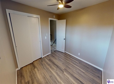 Autumn Way, Elizabethtown, Kentucky 42701, ,3 BathroomsBathrooms,For Sale,Autumn Way,HK24004522