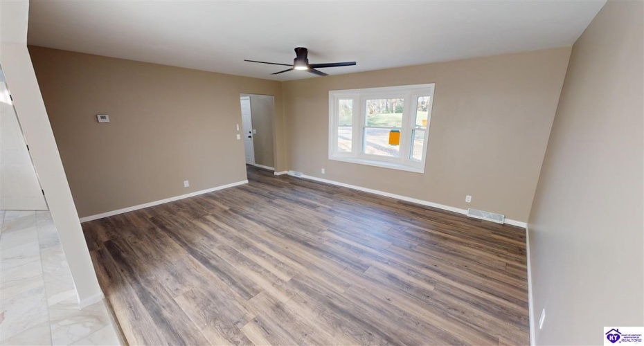 Autumn Way, Elizabethtown, Kentucky 42701, ,3 BathroomsBathrooms,For Sale,Autumn Way,HK24004522 Autumn Way, Elizabethtown, Kentucky 42701, ,3 BathroomsBathrooms,For Sale,Autumn Way,HK24004522