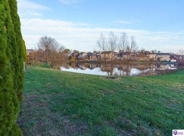 Cabernet Drive, Vine Grove, Kentucky 40175, ,2 BathroomsBathrooms,For Sale,Cabernet Drive,HK24004523