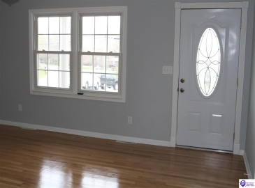 Pear Orchard Rd NW, Elizabethtown, Kentucky 42701, ,2 BathroomsBathrooms,For Sale,Pear Orchard Rd NW,HK24004525