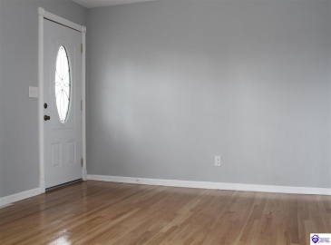 Pear Orchard Rd NW, Elizabethtown, Kentucky 42701, ,2 BathroomsBathrooms,For Sale,Pear Orchard Rd NW,HK24004525