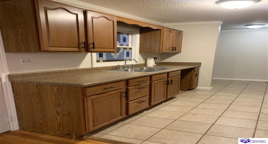 James Duvall Lane, Cecilia, Kentucky 42724, ,2 BathroomsBathrooms,For Sale,James Duvall Lane,HK24004526