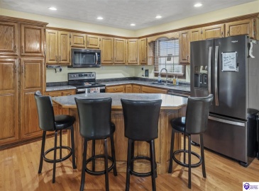 Avery Loop, Bardstown, Kentucky 40004, ,3 BathroomsBathrooms,For Sale,Avery Loop,HK24004527