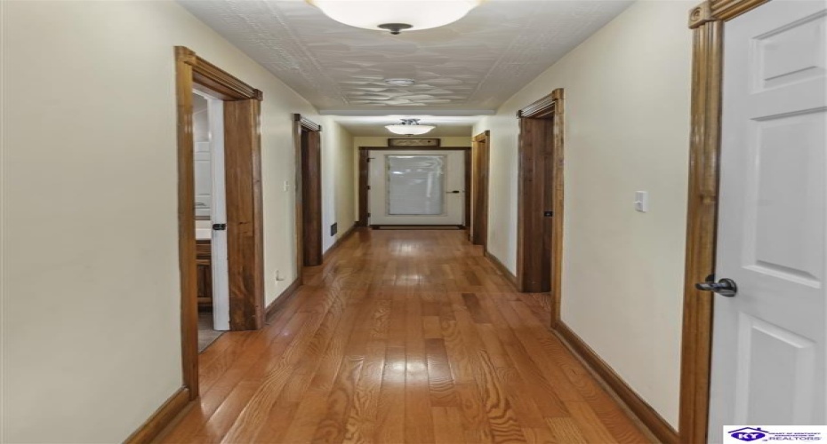 Avery Loop, Bardstown, Kentucky 40004, ,3 BathroomsBathrooms,For Sale,Avery Loop,HK24004527