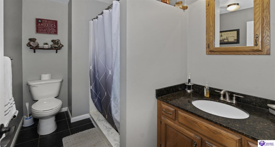Avery Loop, Bardstown, Kentucky 40004, ,3 BathroomsBathrooms,For Sale,Avery Loop,HK24004527