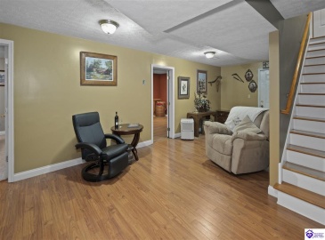 Avery Loop, Bardstown, Kentucky 40004, ,3 BathroomsBathrooms,For Sale,Avery Loop,HK24004527