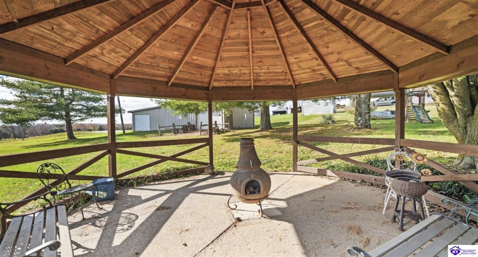 Avery Loop, Bardstown, Kentucky 40004, ,3 BathroomsBathrooms,For Sale,Avery Loop,HK24004527