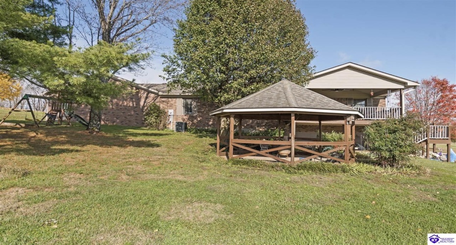 Avery Loop, Bardstown, Kentucky 40004, ,3 BathroomsBathrooms,For Sale,Avery Loop,HK24004527