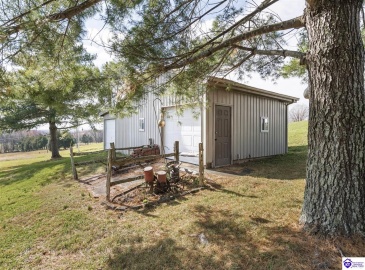 Avery Loop, Bardstown, Kentucky 40004, ,3 BathroomsBathrooms,For Sale,Avery Loop,HK24004527