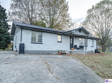 Chester Street, Leitchfield, Kentucky 42754, ,3 BathroomsBathrooms,For Sale,Chester Street,HK24004528