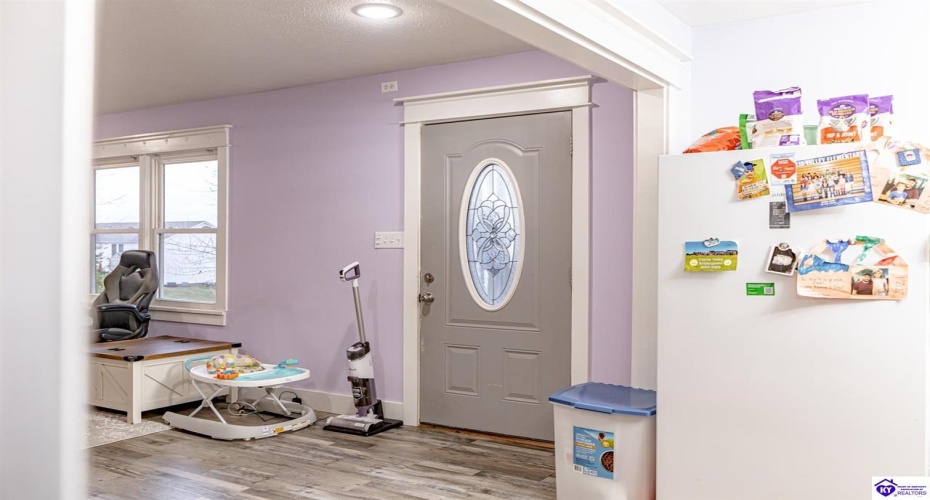 Chester Street, Leitchfield, Kentucky 42754, ,3 BathroomsBathrooms,For Sale,Chester Street,HK24004528