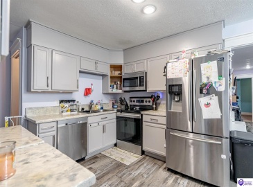 Chester Street, Leitchfield, Kentucky 42754, ,3 BathroomsBathrooms,For Sale,Chester Street,HK24004528