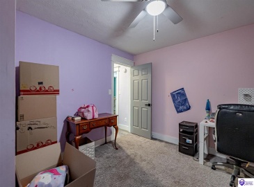 Chester Street, Leitchfield, Kentucky 42754, ,3 BathroomsBathrooms,For Sale,Chester Street,HK24004528