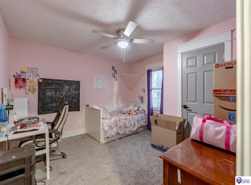 Chester Street, Leitchfield, Kentucky 42754, ,3 BathroomsBathrooms,For Sale,Chester Street,HK24004528