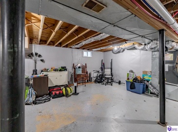 Chester Street, Leitchfield, Kentucky 42754, ,3 BathroomsBathrooms,For Sale,Chester Street,HK24004528