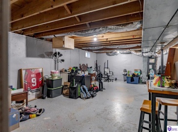 Chester Street, Leitchfield, Kentucky 42754, ,3 BathroomsBathrooms,For Sale,Chester Street,HK24004528