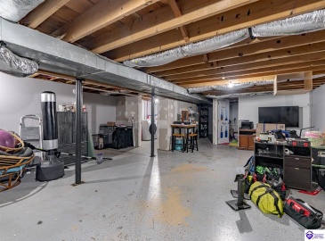 Chester Street, Leitchfield, Kentucky 42754, ,3 BathroomsBathrooms,For Sale,Chester Street,HK24004528