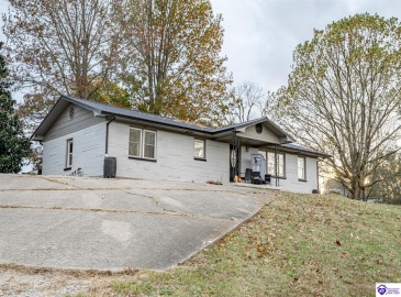 Chester Street, Leitchfield, Kentucky 42754, ,3 BathroomsBathrooms,For Sale,Chester Street,HK24004528