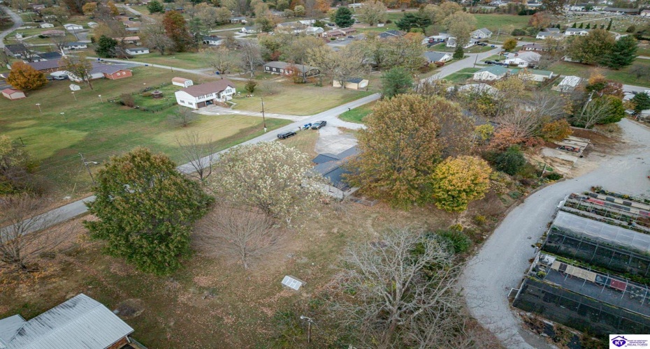 Chester Street, Leitchfield, Kentucky 42754, ,3 BathroomsBathrooms,For Sale,Chester Street,HK24004528