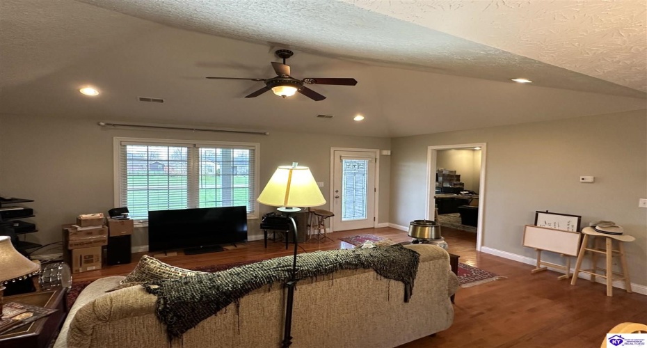 Aaron Way, Campbellsville, Kentucky 42718, ,3 BathroomsBathrooms,For Sale,Aaron Way,HK24004531