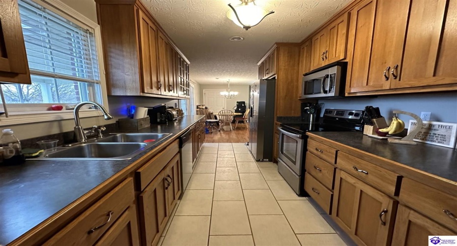 Aaron Way, Campbellsville, Kentucky 42718, ,3 BathroomsBathrooms,For Sale,Aaron Way,HK24004531