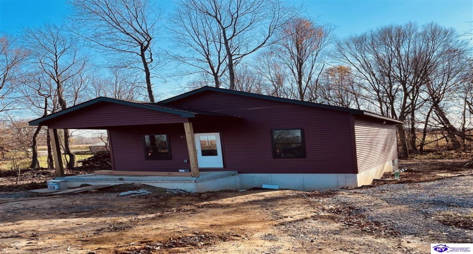 Robert Landis Road, Greensburg, Kentucky 42743, ,1 BathroomBathrooms,For Sale,Robert Landis Road,HK24004532