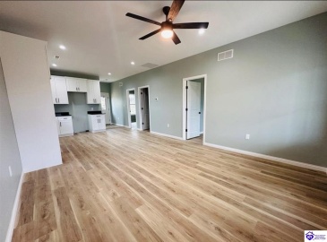 Robert Landis Road, Greensburg, Kentucky 42743, ,1 BathroomBathrooms,For Sale,Robert Landis Road,HK24004532