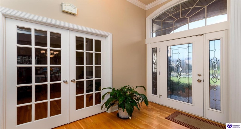 St Andrews Drive, Vine Grove, Kentucky 40175, ,4 BathroomsBathrooms,For Sale,St Andrews Drive,HK24004533