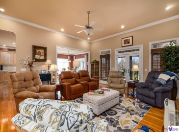 St Andrews Drive, Vine Grove, Kentucky 40175, ,4 BathroomsBathrooms,For Sale,St Andrews Drive,HK24004533