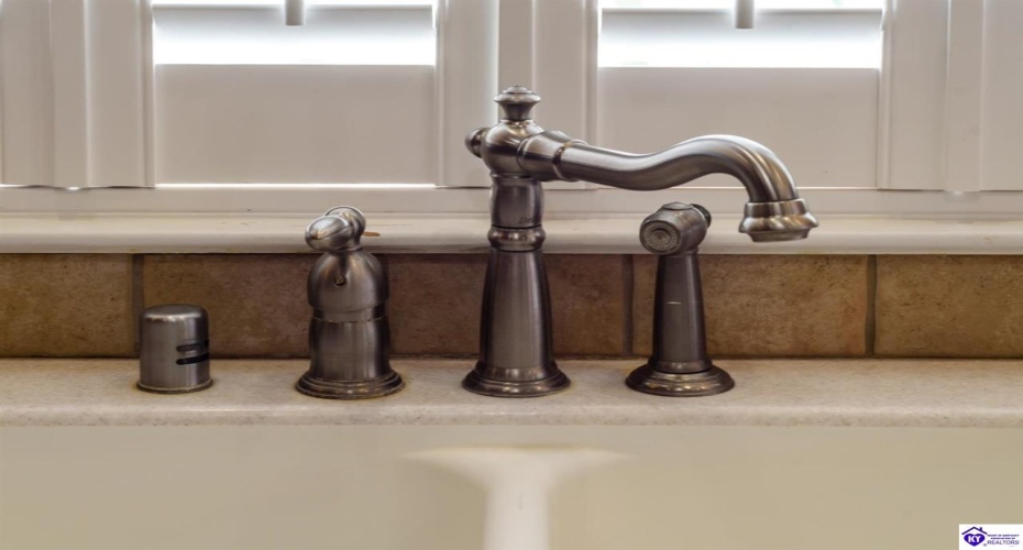 St Andrews Drive, Vine Grove, Kentucky 40175, ,4 BathroomsBathrooms,For Sale,St Andrews Drive,HK24004533