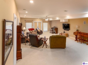 St Andrews Drive, Vine Grove, Kentucky 40175, ,4 BathroomsBathrooms,For Sale,St Andrews Drive,HK24004533