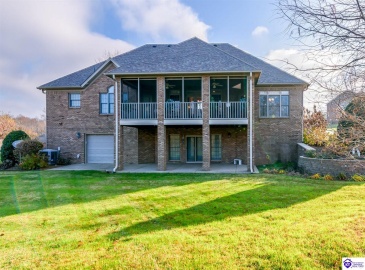 St Andrews Drive, Vine Grove, Kentucky 40175, ,4 BathroomsBathrooms,For Sale,St Andrews Drive,HK24004533