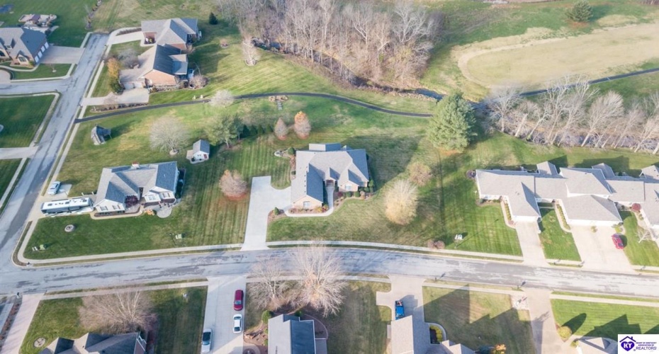 St Andrews Drive, Vine Grove, Kentucky 40175, ,4 BathroomsBathrooms,For Sale,St Andrews Drive,HK24004533