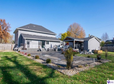 Park Avenue, Elizabethtown, Kentucky 42701, ,4 BathroomsBathrooms,For Sale,Park Avenue,HK24004534