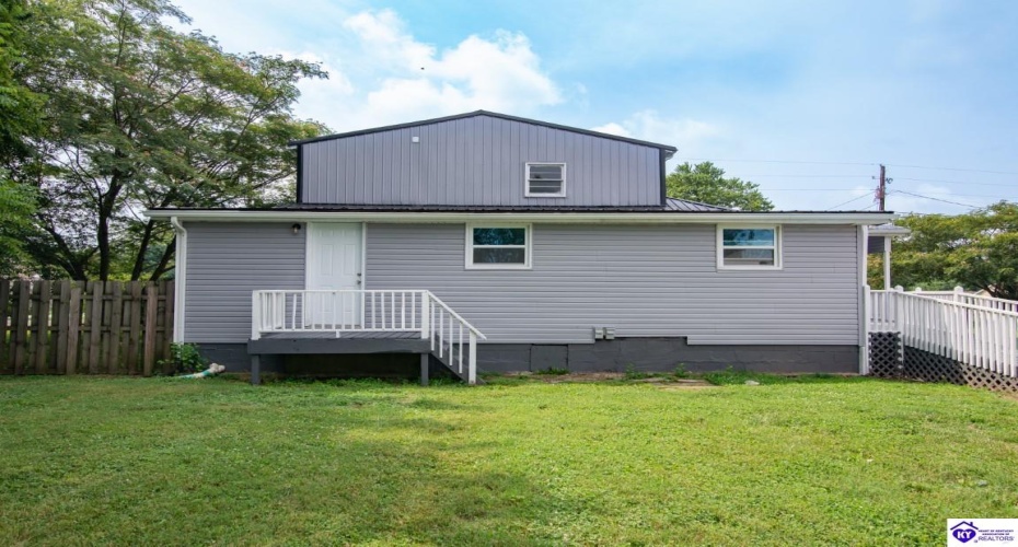 Main Street, Cecilia, Kentucky 42724, ,3 BathroomsBathrooms,For Sale,Main Street,HK24002760