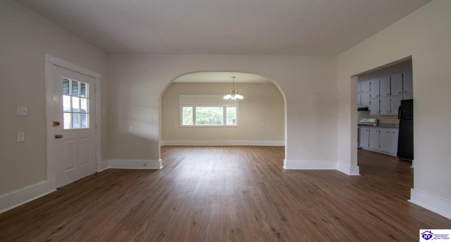 Main Street, Cecilia, Kentucky 42724, ,3 BathroomsBathrooms,For Sale,Main Street,HK24002760