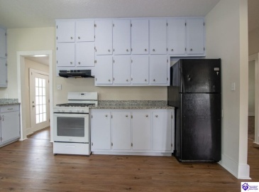 Main Street, Cecilia, Kentucky 42724, ,3 BathroomsBathrooms,For Sale,Main Street,HK24002760