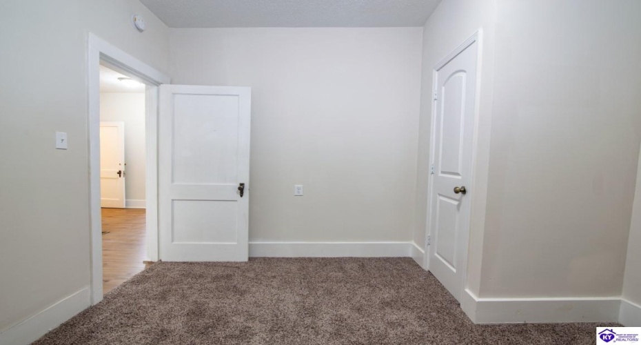 Main Street, Cecilia, Kentucky 42724, ,3 BathroomsBathrooms,For Sale,Main Street,HK24002760