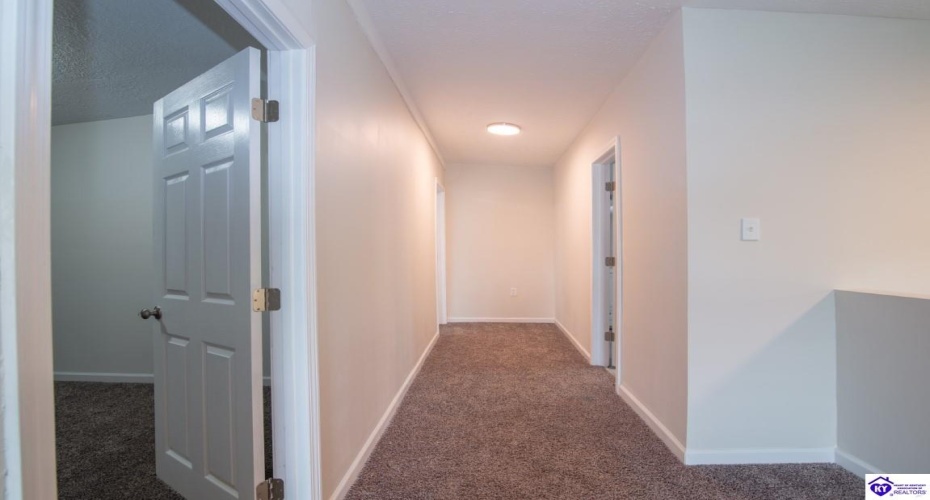 Main Street, Cecilia, Kentucky 42724, ,3 BathroomsBathrooms,For Sale,Main Street,HK24002760