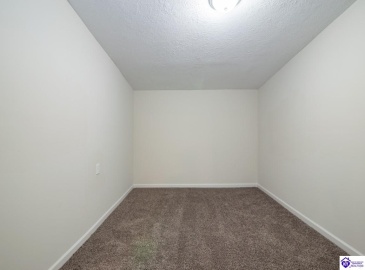 Main Street, Cecilia, Kentucky 42724, ,3 BathroomsBathrooms,For Sale,Main Street,HK24002760