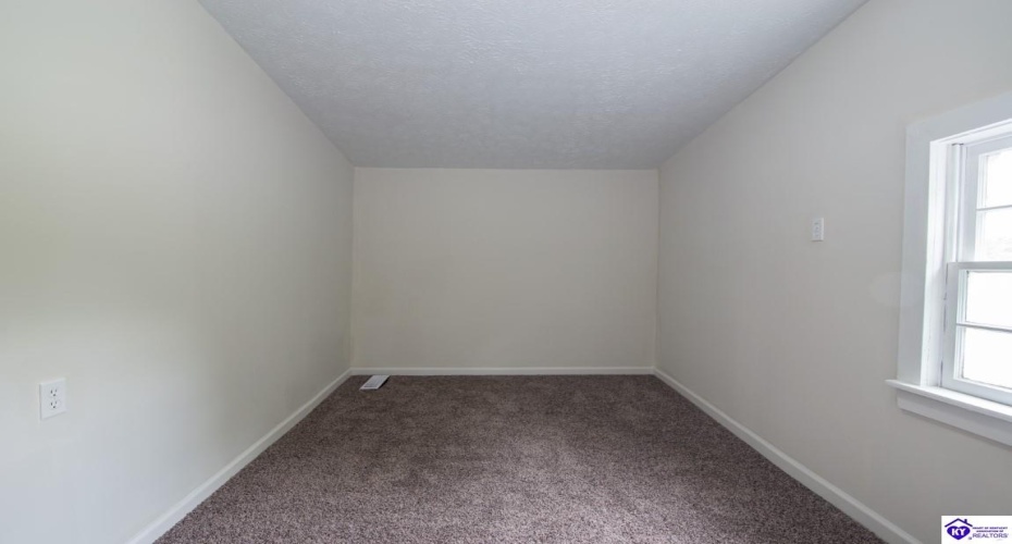 Main Street, Cecilia, Kentucky 42724, ,3 BathroomsBathrooms,For Sale,Main Street,HK24002760