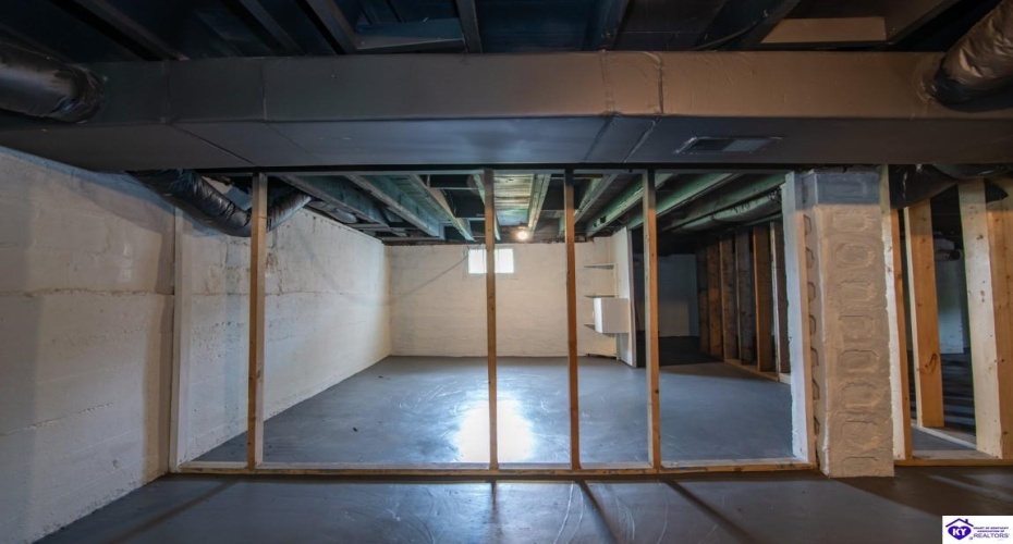 Main Street, Cecilia, Kentucky 42724, ,3 BathroomsBathrooms,For Sale,Main Street,HK24002760