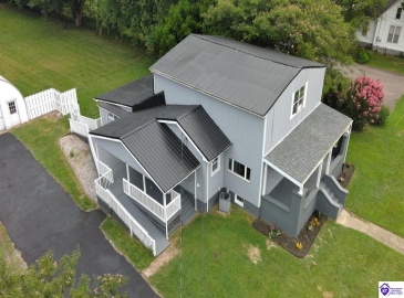 Main Street, Cecilia, Kentucky 42724, ,3 BathroomsBathrooms,For Sale,Main Street,HK24002760