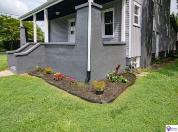 Main Street, Cecilia, Kentucky 42724, ,3 BathroomsBathrooms,For Sale,Main Street,HK24002760