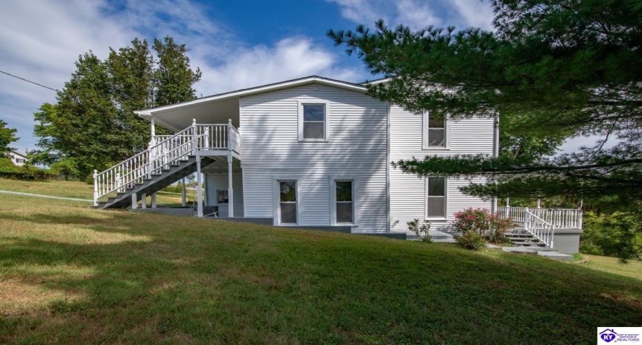 Main Street, Brandenburg, Kentucky 40108, ,6 BathroomsBathrooms,For Sale,Main Street,HK24004535