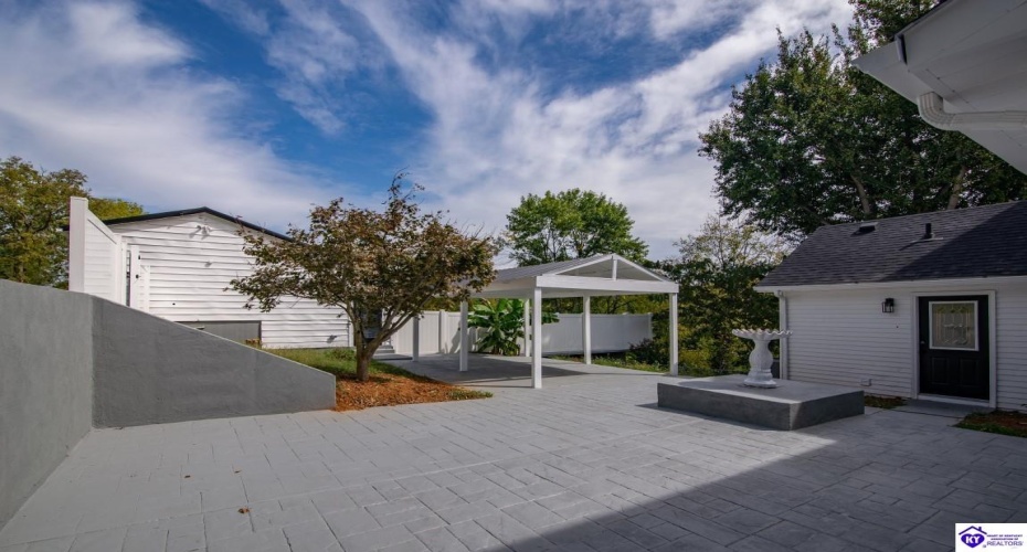 Main Street, Brandenburg, Kentucky 40108, ,6 BathroomsBathrooms,For Sale,Main Street,HK24004535